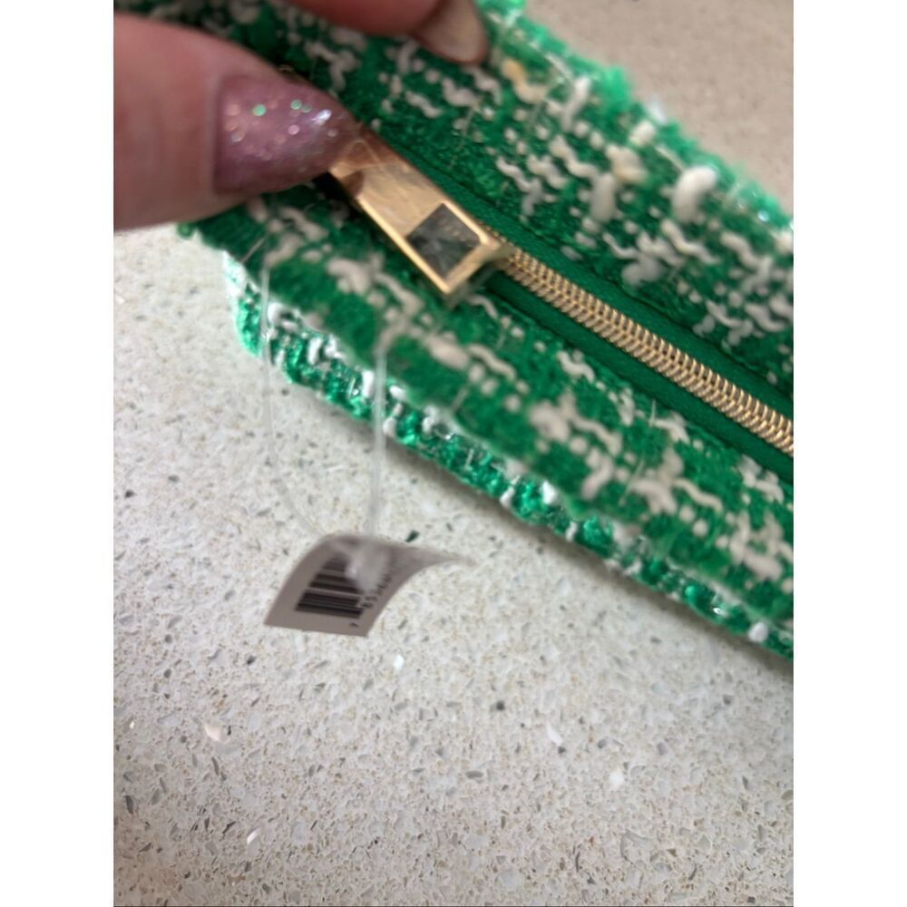 Cosmetic pouch - Picture 6 of 6